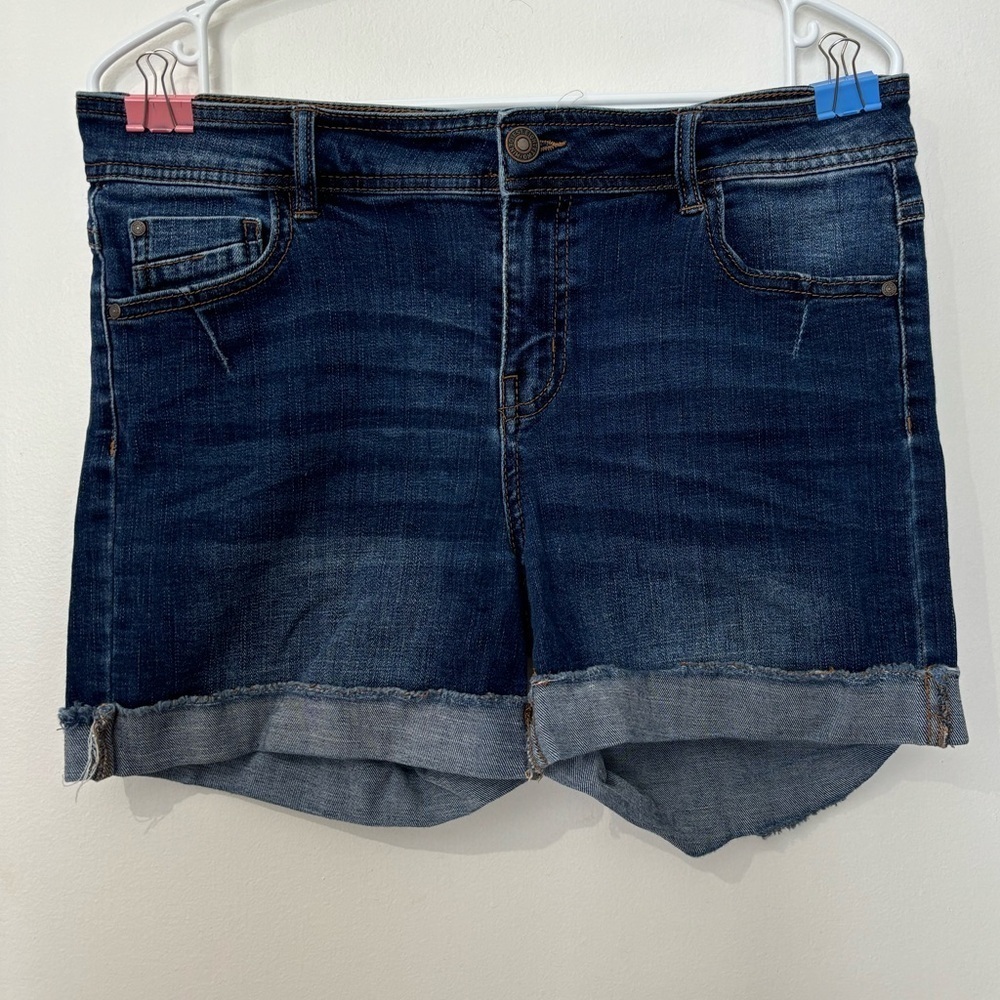 🎉4/30$🎉 Ardene Dark Blue Jean Shorts SIZE 11